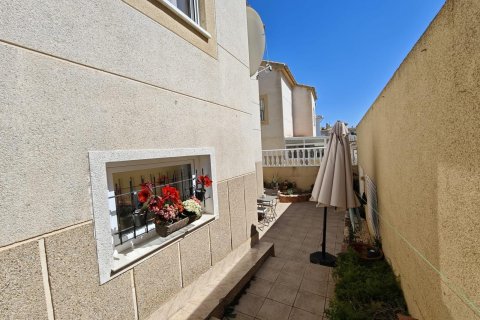 Продажа квартиры в Аликанте, Испания 2 спальни, 115м2 №166009 - фото 7