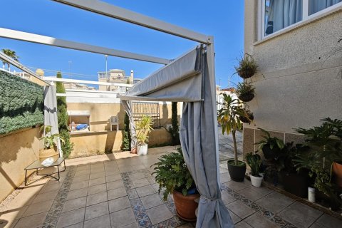 Продажа квартиры в Аликанте, Испания 2 спальни, 115м2 №166009 - фото 8