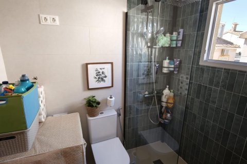 Продажа квартиры в Аликанте, Испания 2 спальни, 115м2 №166009 - фото 24