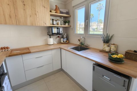 Продажа квартиры в Аликанте, Испания 2 спальни, 115м2 №166009 - фото 18