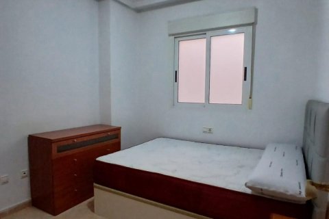 Wohnung zum Verkauf in Torrevieja, Alicante, Spanien 2 Schlafzimmer, 85 m2 Nr. 166007 - Foto 12