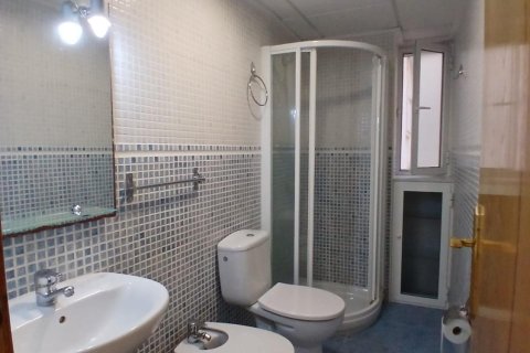 Wohnung zum Verkauf in Torrevieja, Alicante, Spanien 2 Schlafzimmer, 85 m2 Nr. 166007 - Foto 13