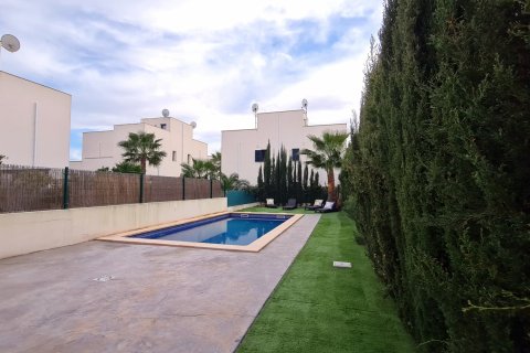 Villa en alquiler Cala Pi, Mallorca, España 3 dormitorios, 161 m2 No. 112031 - foto 3