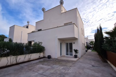 Villa en alquiler Cala Pi, Mallorca, España 3 dormitorios, 161 m2 No. 112031 - foto 13