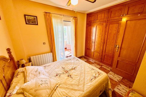 Villa till salu i Alicante, Spanien 2 sovrum, 75 kvm. Nr. 179420 - foto 13