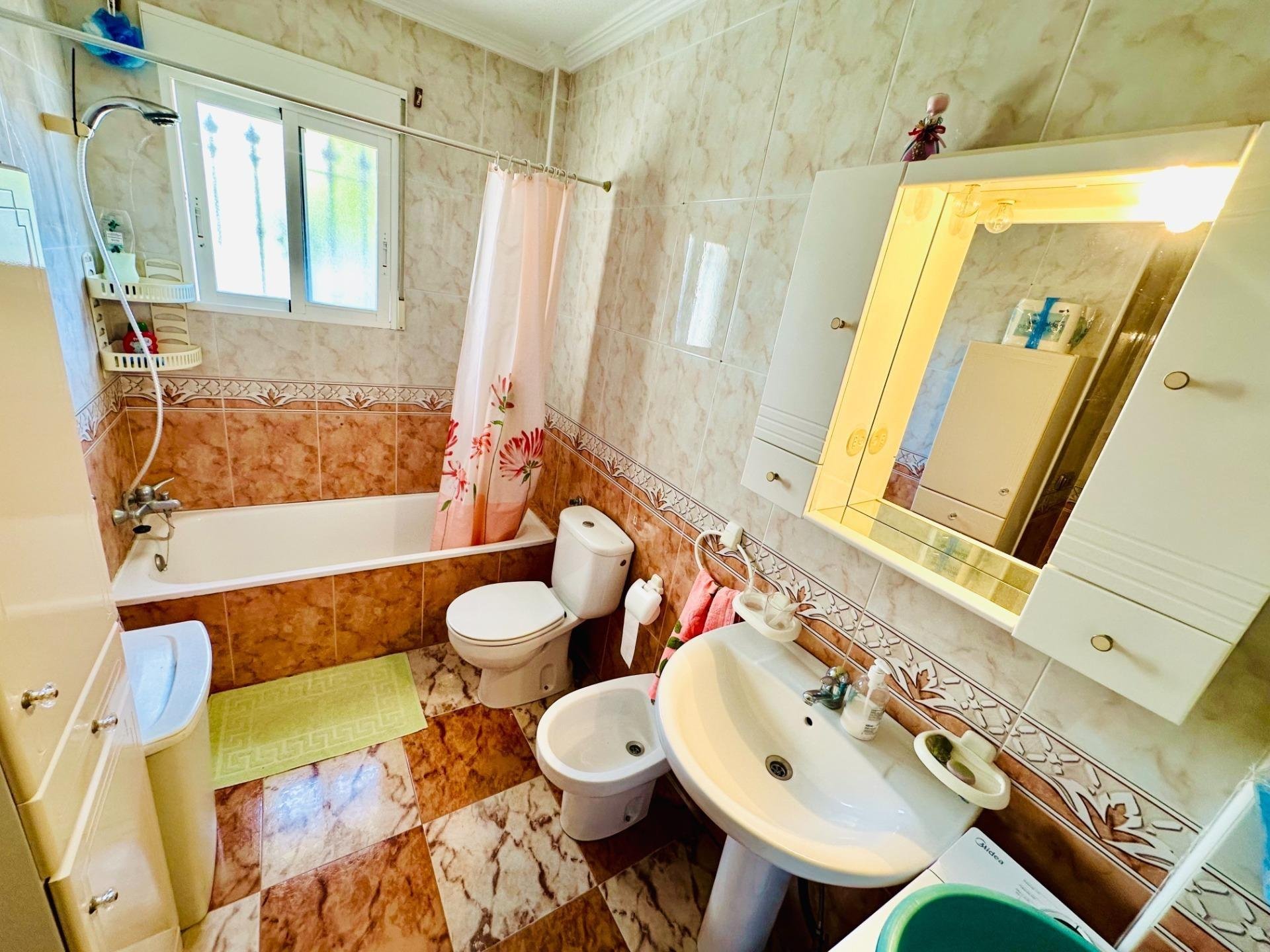 Villa in Alicante, Spain 2 bedrooms, 75 sq.m. No. 179420