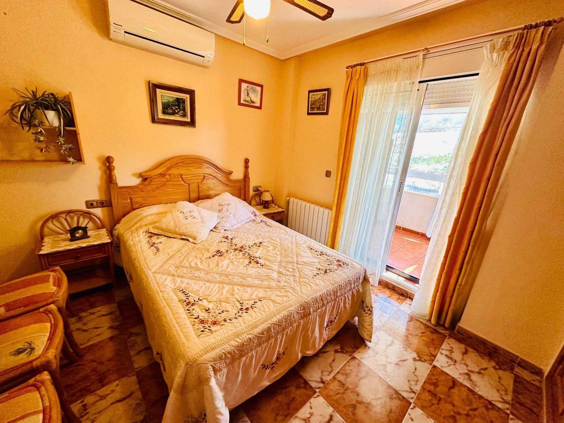 Villa in Alicante, Spain 2 bedrooms, 75 sq.m. No. 179420