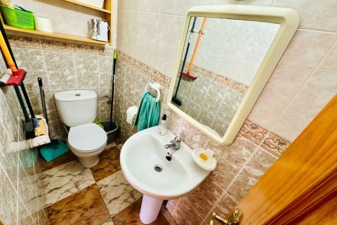 Villa till salu i Alicante, Spanien 2 sovrum, 75 kvm. Nr. 179420 - foto 11
