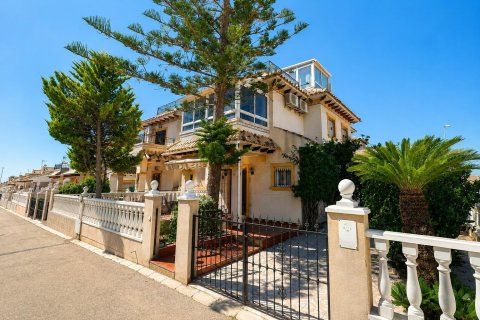 Villa i Alicante, Spanien 2 sovrum, 75 kvm. Nr. 179420