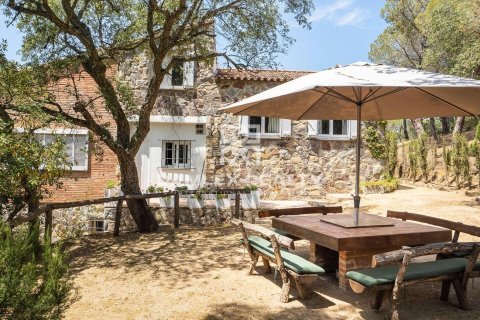 Huvila myytävänä Sant Feliu de Guixols, Girona, Espanja, 5 makuuhuonetta, 1245 m2 No. 177060 - kuva 8