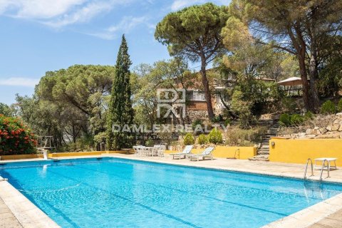 Huvila myytävänä Sant Feliu de Guixols, Girona, Espanja, 5 makuuhuonetta, 1245 m2 No. 177060 - kuva 5