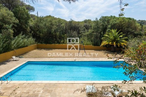 Huvila myytävänä Sant Feliu de Guixols, Girona, Espanja, 5 makuuhuonetta, 1245 m2 No. 177060 - kuva 23