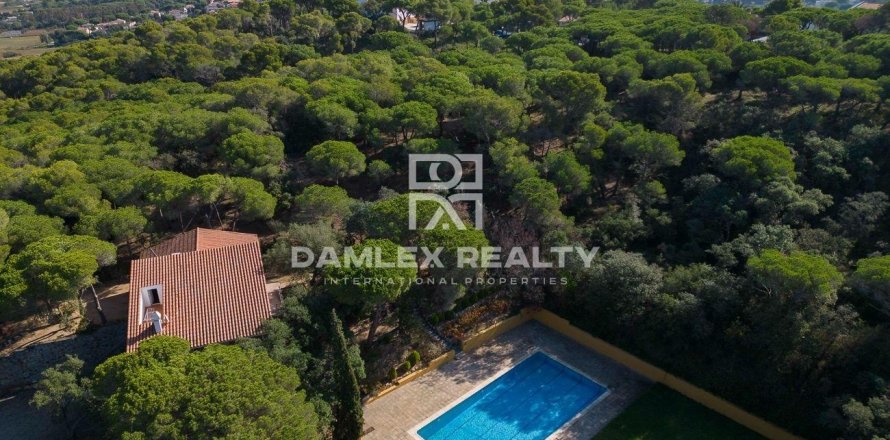 Huvila Sant Feliu de Guixols, Girona, Espanja 5 makuuhuonetta, 1245 m2 No. 177060