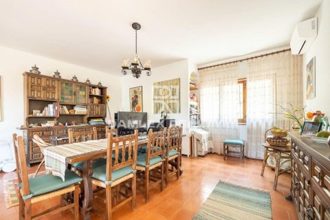 Huvila myytävänä Sant Feliu de Guixols, Girona, Espanja, 5 makuuhuonetta, 1245 m2 No. 177060 - kuva 17