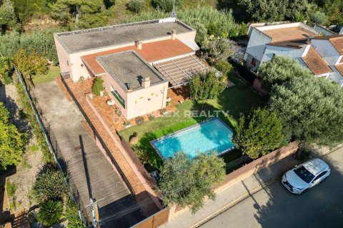 Dom w Calonge, Girona, Hiszpania 5 sypialni, 391 mkw. nr 177056