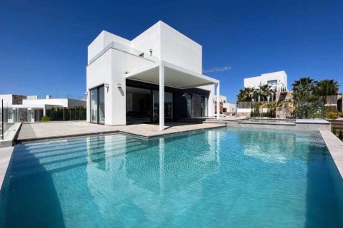 Villa in vendita a Pinar De Campoverde, Alicante, Spagna 3 camere da letto, 128 mq. N° 145715 - foto 6