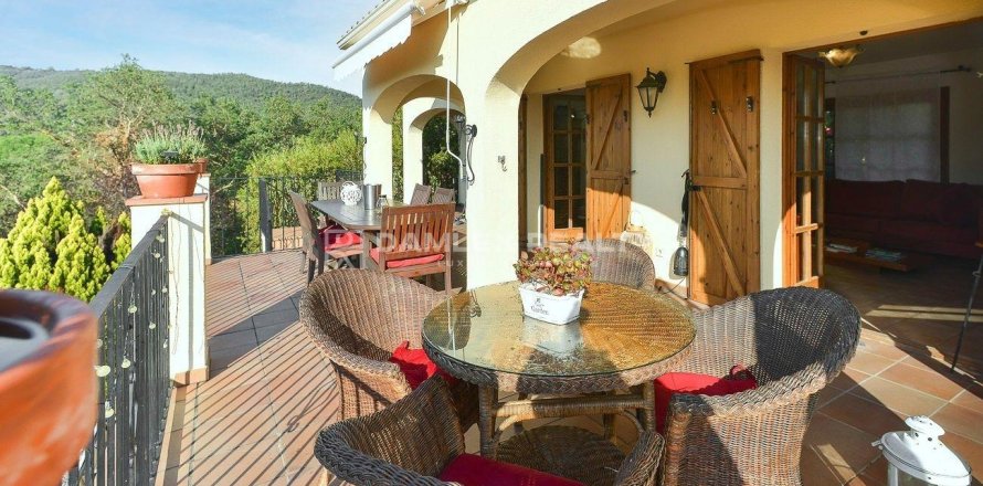 Villa à Calonge, Girona, Espagne 5 chambres, 273 m2 No. 177163