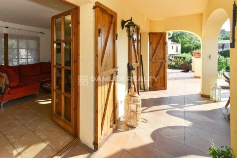 Villa à vendre à Calonge, Girona, Espagne, 5 chambres, 273 m2 No. 177163 - photo 17