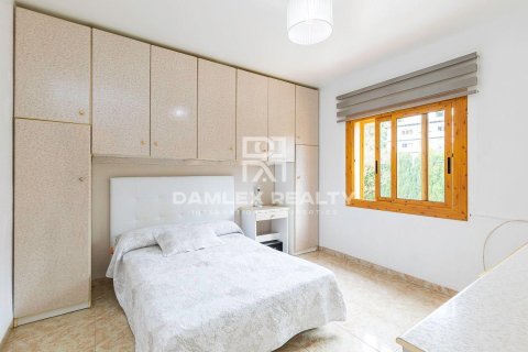 House à vendre à Lloret de Mar, Girona, Espagne, 3 chambres, 251 m2 No. 177166 - photo 9