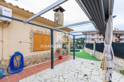 House à vendre à Lloret de Mar, Girona, Espagne, 3 chambres, 251 m2 No. 177166 - photo 14
