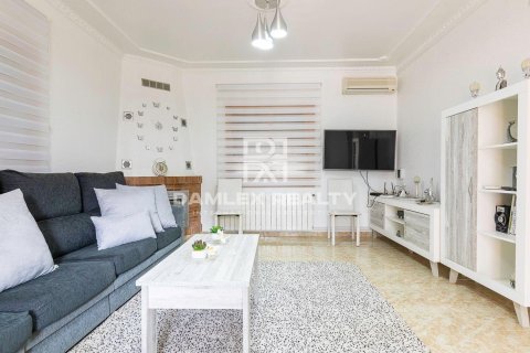 House à vendre à Lloret de Mar, Girona, Espagne, 3 chambres, 251 m2 No. 177166 - photo 4