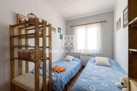 Villa for sale in L'Escala, Girona, Spain 5 bedrooms, 288 sq.m. No. 177164 - photo 17