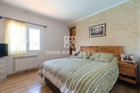Villa for sale in L'Escala, Girona, Spain 5 bedrooms, 288 sq.m. No. 177164 - photo 14
