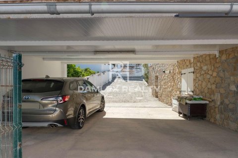 Villa for sale in L'Escala, Girona, Spain 5 bedrooms, 288 sq.m. No. 177164 - photo 28