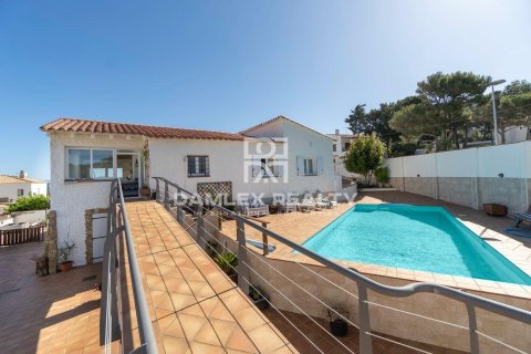 Villa for sale in L'Escala, Girona, Spain 5 bedrooms, 288 sq.m. No. 177164 - photo 21