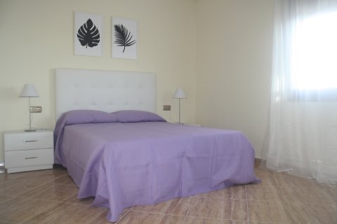 Huvila myytävänä Torrevieja, Alicante, Espanja, 3 makuuhuonetta, 319 m2 No. 188715 - kuva 17