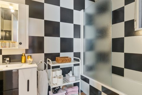 Kamienica w Alicante, Hiszpania 3 sypialnie, 87 mkw. nr 152197 – zdjęcie 26