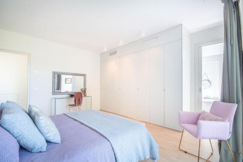 Villa for sale in Alicante, Spain 4 bedrooms, 285 sq.m. No. 152196 - photo 12