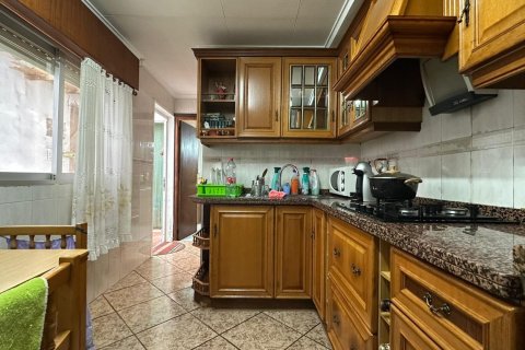 Apartment for sale in Torrevieja, Alicante, Spain 7 bedrooms, 101 sq.m. No. 152201 - photo 11