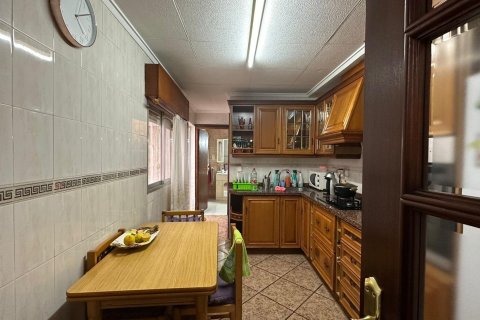 Apartment for sale in Torrevieja, Alicante, Spain 7 bedrooms, 101 sq.m. No. 152201 - photo 5