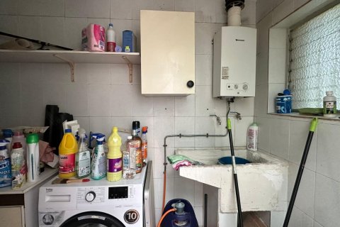 Apartment for sale in Torrevieja, Alicante, Spain 7 bedrooms, 101 sq.m. No. 152201 - photo 24