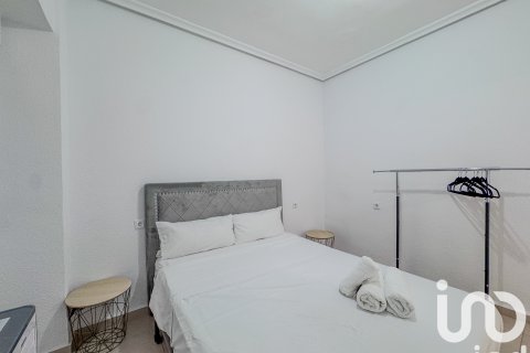 Lägenhet till salu i Alicante, Spanien 4 sovrum, 120 kvm. Nr. 153170 - foto 19