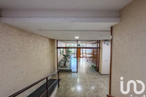 Lägenhet till salu i Alicante, Spanien 4 sovrum, 120 kvm. Nr. 153170 - foto 12