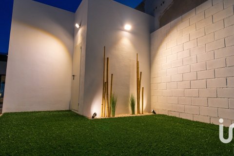 House for sale in Malaga, Spain 2 bedrooms, 174 sq.m. No. 153171 - photo 5