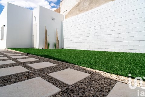 House for sale in Malaga, Spain 2 bedrooms, 174 sq.m. No. 153171 - photo 19