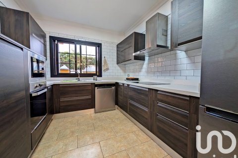 Продажа таухауса в Сан-Кристобаль-де-Ла-Лагуна, Тенерифе, Испания 4 спальни, 259м2 №153167 - фото 7