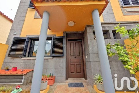 Продажа таухауса в Сан-Кристобаль-де-Ла-Лагуна, Тенерифе, Испания 4 спальни, 259м2 №153167 - фото 26