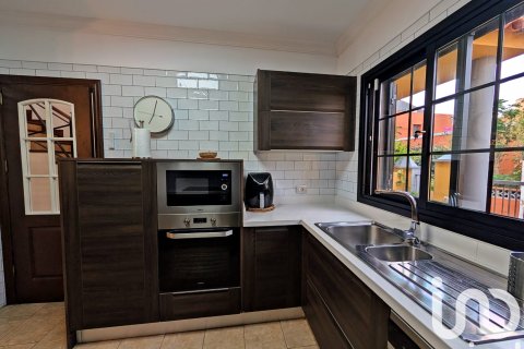 Продажа таухауса в Сан-Кристобаль-де-Ла-Лагуна, Тенерифе, Испания 4 спальни, 259м2 №153167 - фото 28