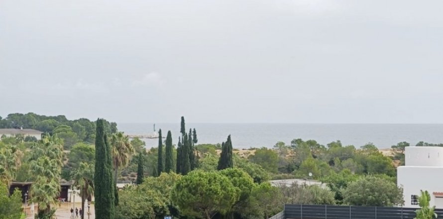 Квартира в Л'Аметлья-де-Мар, Таррагона, Испания 2 спальни, 84м2 №152908