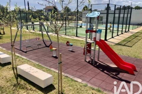 Продажа квартиры в Л'Аметлья-де-Мар, Таррагона, Испания 2 спальни, 84м2 №152908 - фото 27