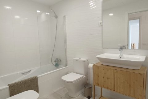 Продажа квартиры в Л'Аметлья-де-Мар, Таррагона, Испания 2 спальни, 84м2 №152908 - фото 21