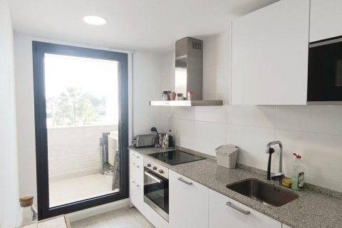 Продажа квартиры в Л'Аметлья-де-Мар, Таррагона, Испания 2 спальни, 84м2 №152908 - фото 12