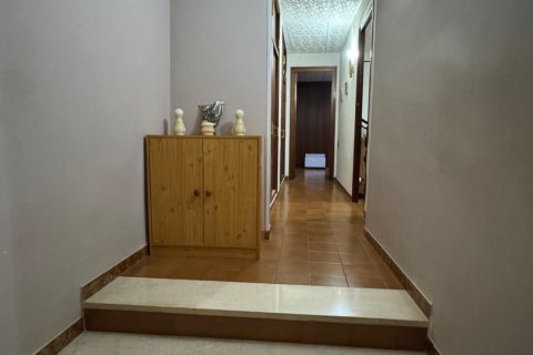 Huvila myytävänä Espanja, 3 makuuhuonetta, 580 m2 No. 152909 - kuva 14