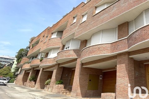 Casa a Manresa, Barcelona, Spagna 4 camere da letto, 446 mq. N° 152906