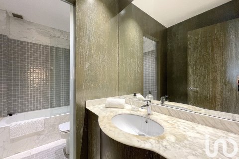 Māja pārdošanā Manresa, Barcelona, Spānijā 4 istabas, 446 m2 Nr. 152906 - attēls 27