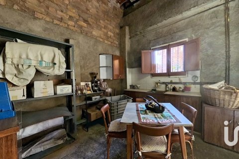 Продажа виллы в Лерида, Испания 6 спален, 505м2 №185569 - фото 16